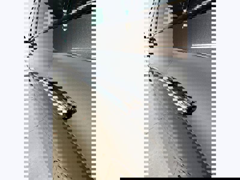 Image Mercedes-Benz CLASSE E BERLINE 220 d AMG Line  